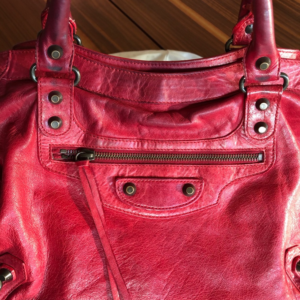 Balenciaga shoulder bag. Authentic - Picture 8 of 13